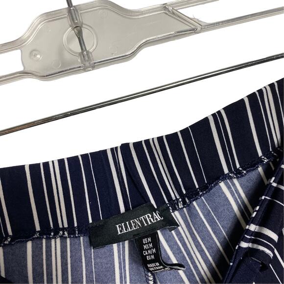 Ellen Tracy Casual Navy Striped Casual High Rise Wide Leg Pants M‎ (2401) - Picture 4 of 4